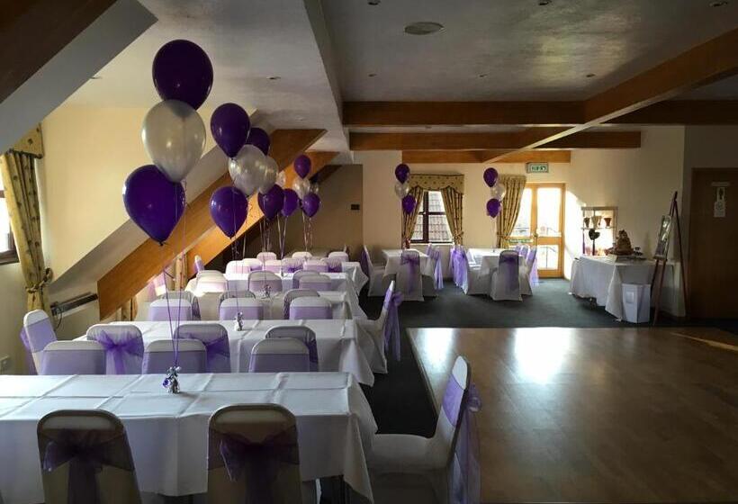 חדר אקונומי, The Abbey Hotel And Conference Centre