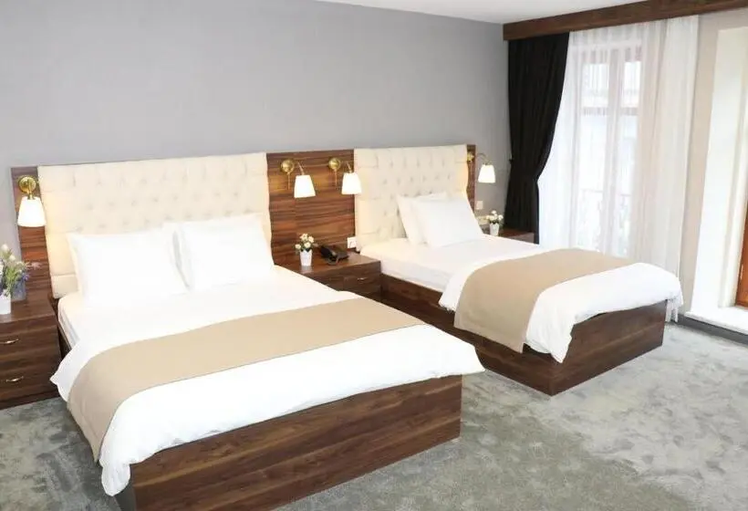 Triple Room Sea View, Vita Suites Karakoy