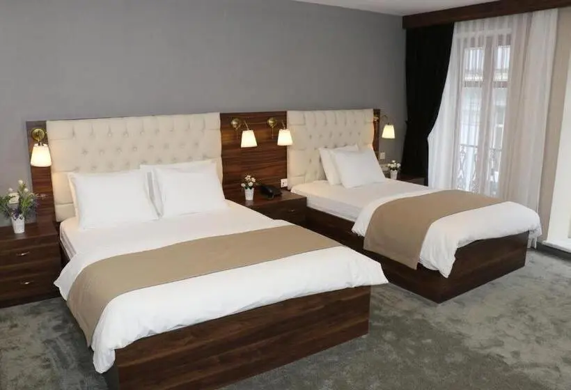 Triple Room Sea View, Vita Suites Karakoy
