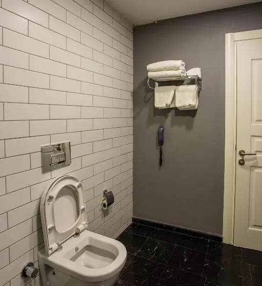 片側に海が見えるデラックスルーム, Vita Suites Karakoy