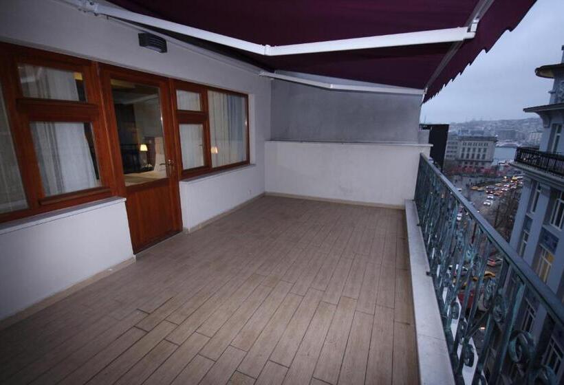 Pokój Deluxe Widok Boczny Morze, Vita Suites Karakoy