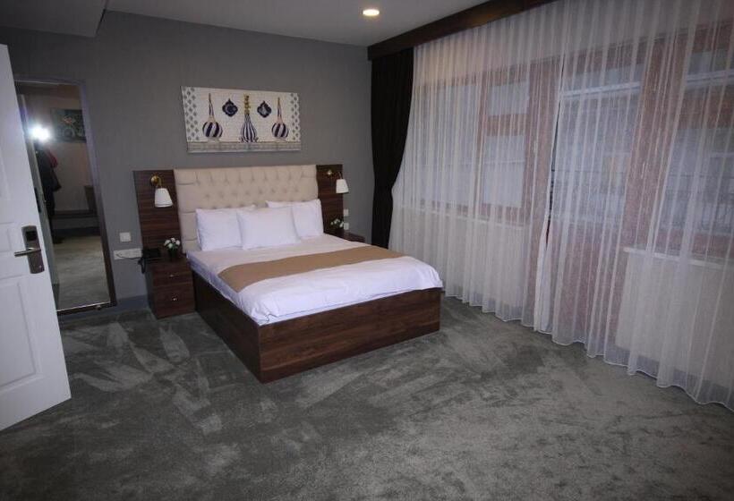 Pokój Deluxe Widok Boczny Morze, Vita Suites Karakoy