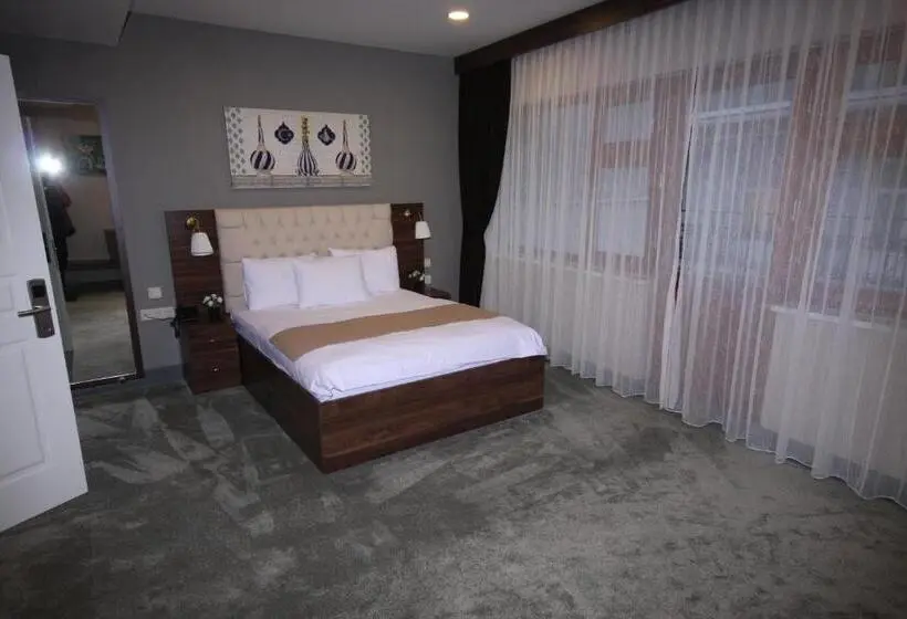片側に海が見えるデラックスルーム, Vita Suites Karakoy