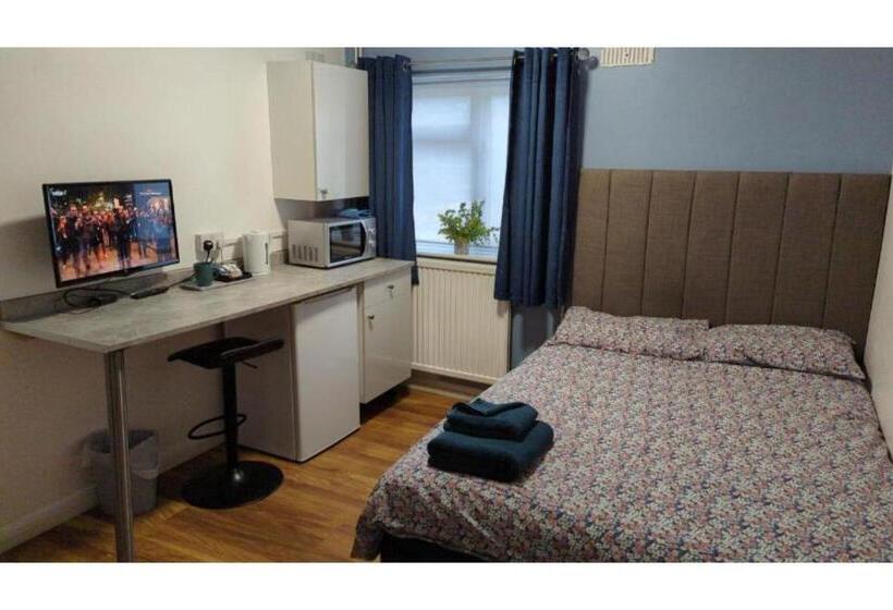 إستوديو قياسى, Aparthotel Hathern