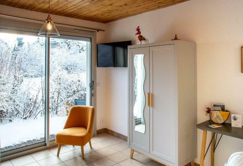 스탠다드 테라스 룸, La Combe Fleurie Appartements & Chambres