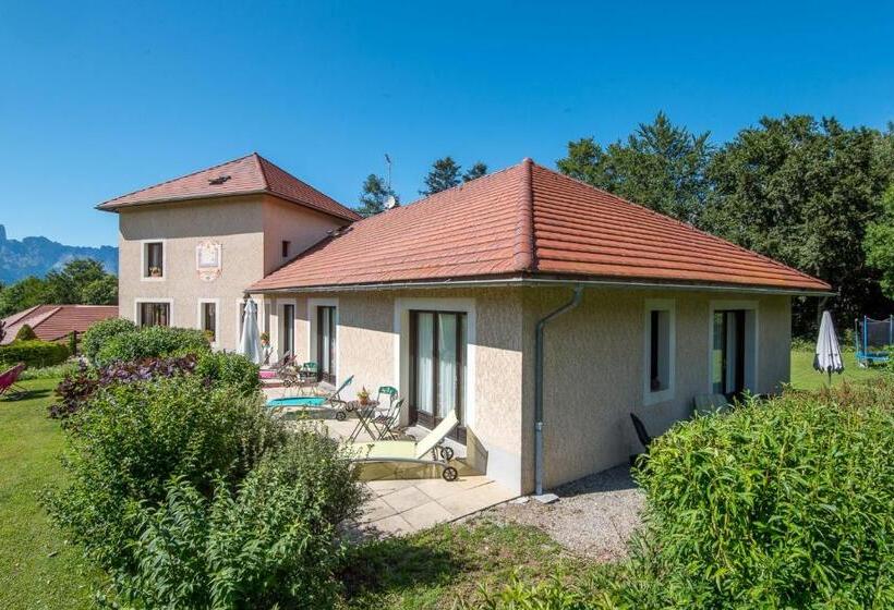 Студио Стандарт с Террасой, La Combe Fleurie Appartements & Chambres