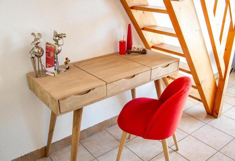 패밀리 룸, La Combe Fleurie Appartements & Chambres