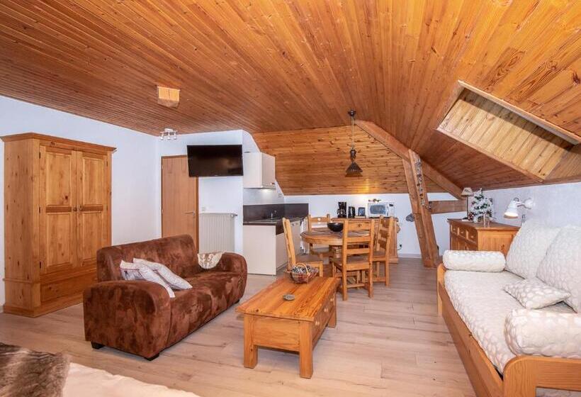 Номер Стандарт, La Combe Fleurie Appartements & Chambres