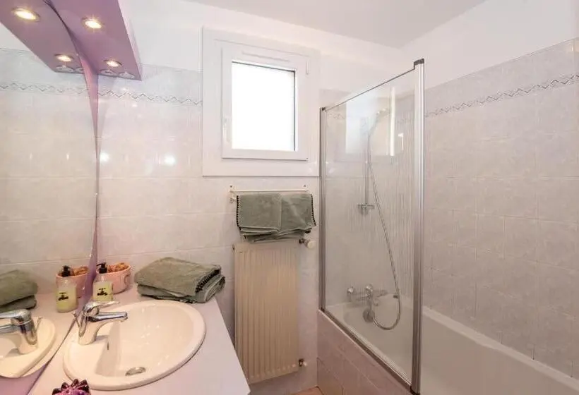 ガーデンビューのスタンダードワンルーム, La Combe Fleurie Appartements & Chambres