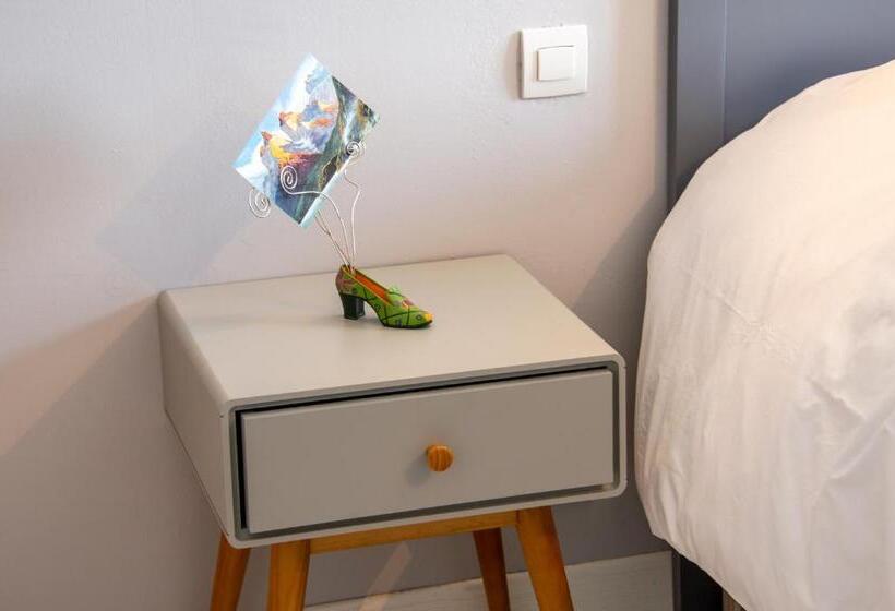 스탠다드 룸 가든 전망, La Combe Fleurie Appartements & Chambres