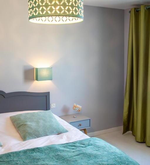 스탠다드 룸 가든 전망, La Combe Fleurie Appartements & Chambres