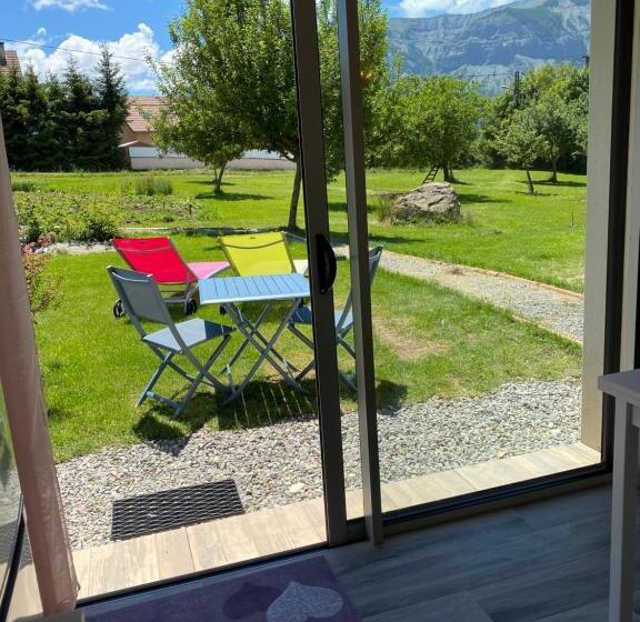 스탠다드 스튜디오, La Combe Fleurie Appartements & Chambres