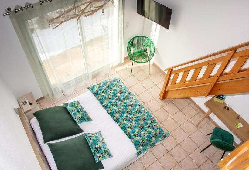 패밀리 룸 가든 전망, La Combe Fleurie Appartements & Chambres