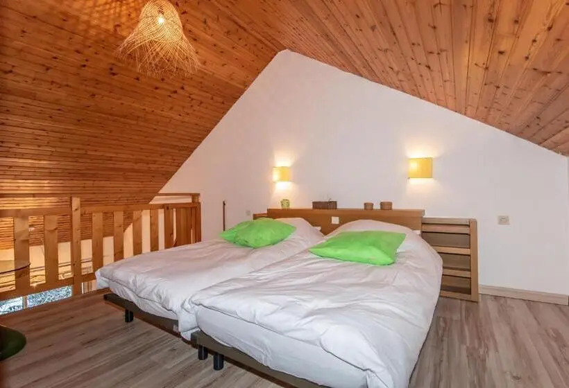 ガーデンビューファミリールーム, La Combe Fleurie Appartements & Chambres