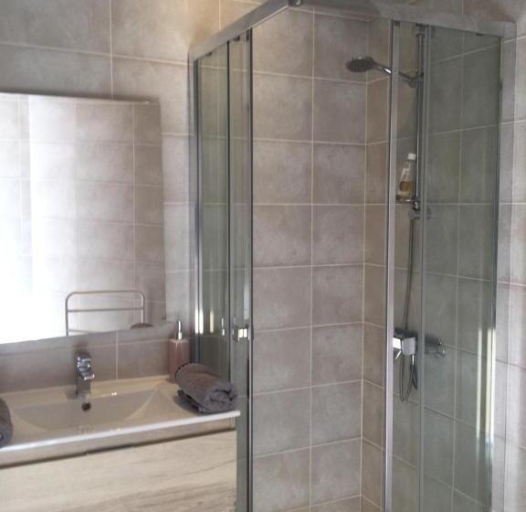 Студия Стандарт, La Combe Fleurie Appartements & Chambres