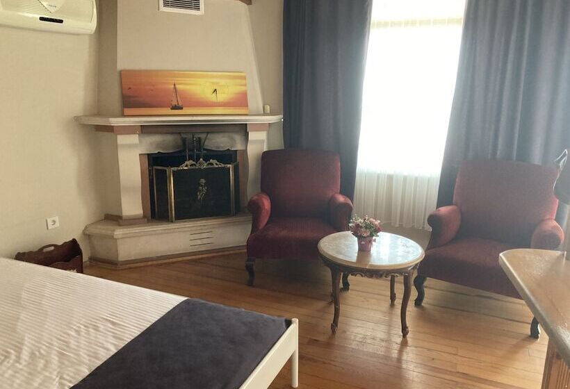 复式房间, Prenset Pansiyon