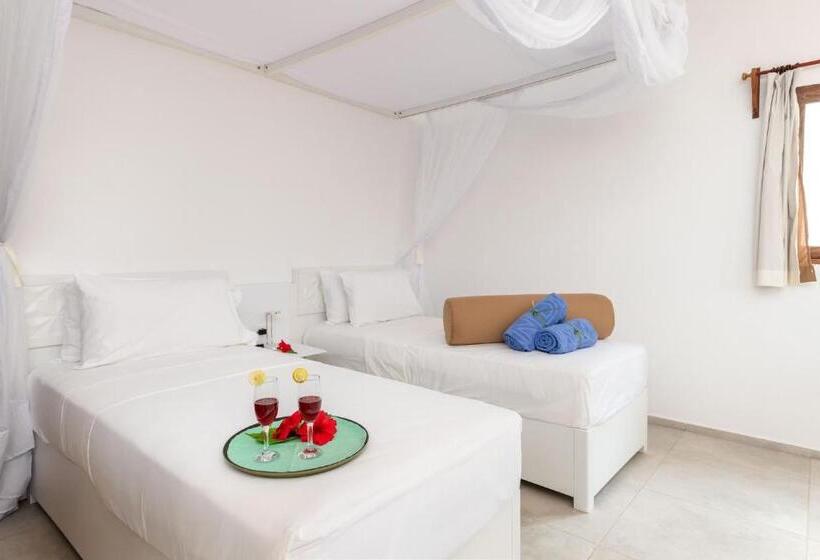 Номер Стандарт, Sandies Baobab Beach Zanzibar