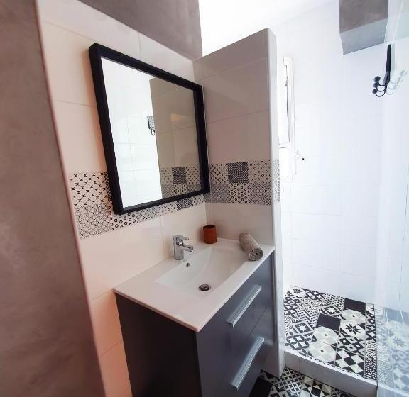 חדר סטנדרט לארבעה, La Maison Bisca