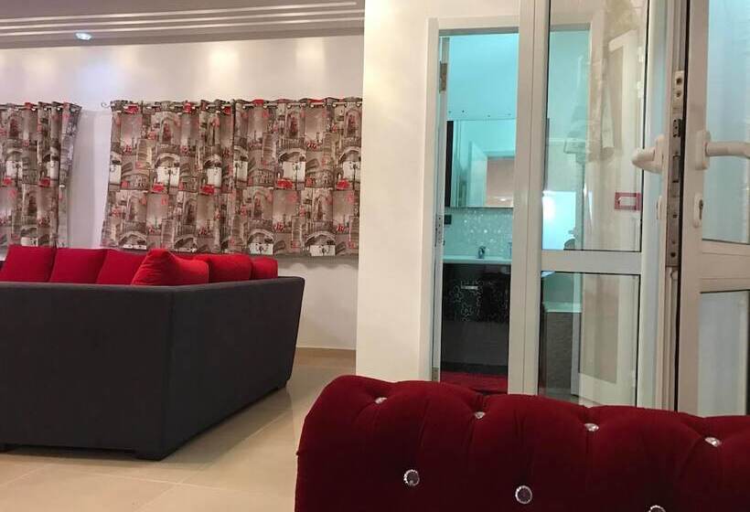 דירת שני חדרים, Hawai Appartement