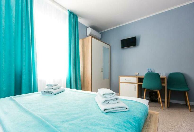 اتاق استاندارد, Blum