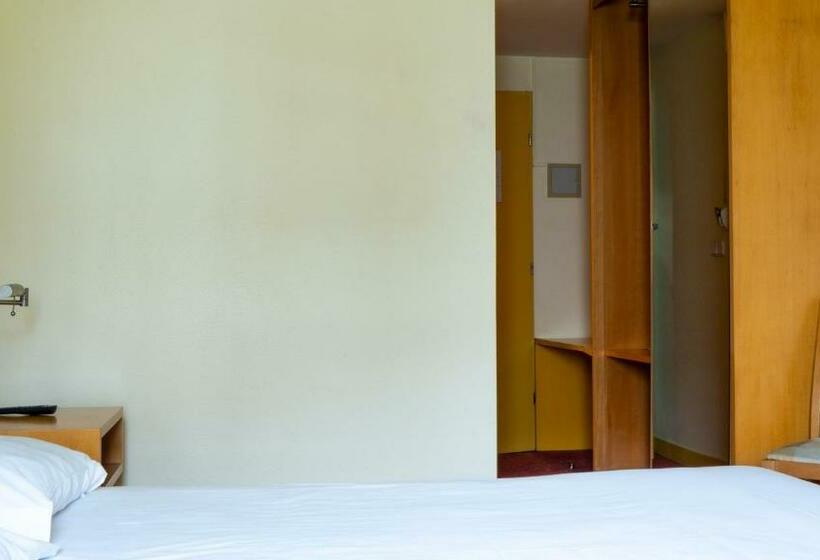 اتاق استاندارد یک نفره, Flag Hotel Braga