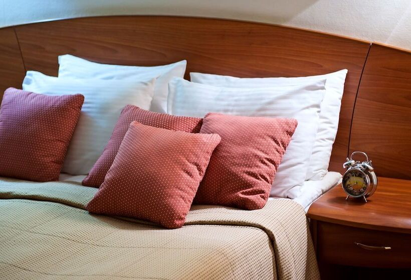 غرفة عائلية, Art Hotel Karelia