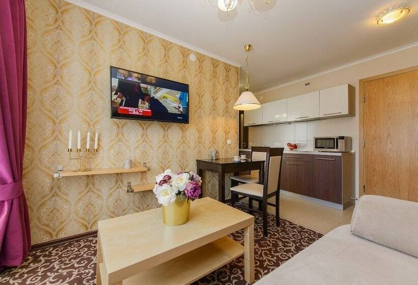 شقة غرفة واحدة, Art Hotel Karelia