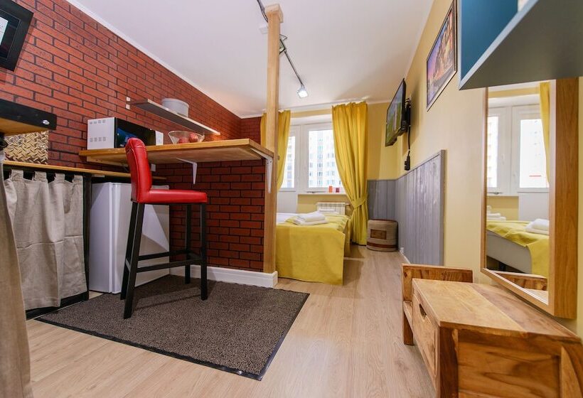 إستوديو قياسى, Art Hotel Karelia