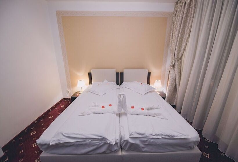 غرفة قياسية, Bulevard Predeal