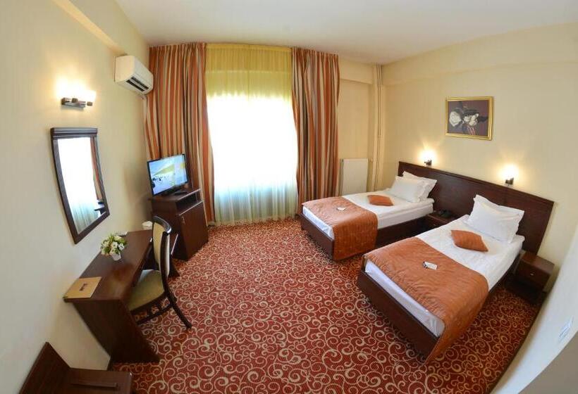 غرفة قياسية, Central