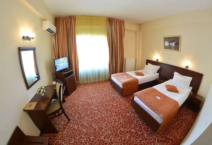 غرفة قياسية, Central