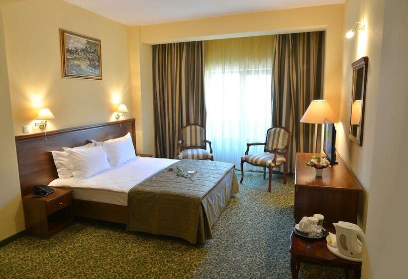 غرفة تنفيذية, Central