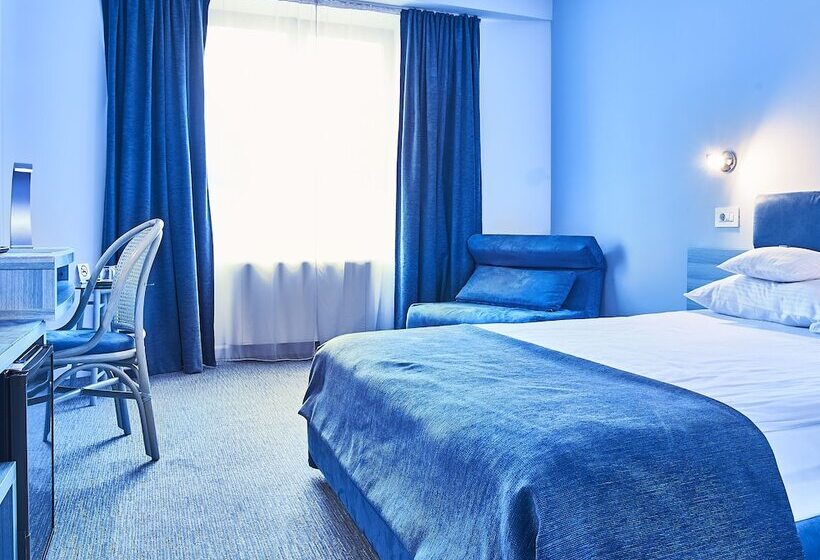 Номер Стандарт Индивидуальный, Continental Forum Tirgu Mures