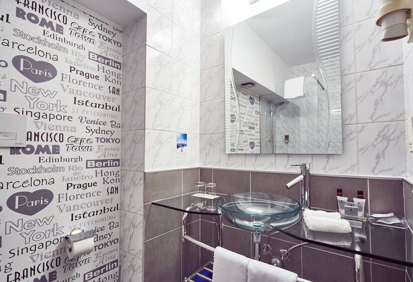 Семейный Номер, Continental Forum Tirgu Mures