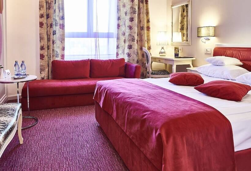 デラックスルーム, Continental Forum Tirgu Mures