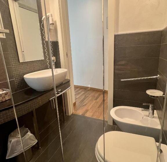 اتاق سوپریور, Joli