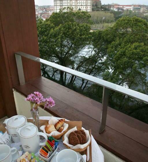 סוויטה, Santana Hotel & Spa