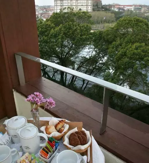スイート, Santana Hotel & Spa