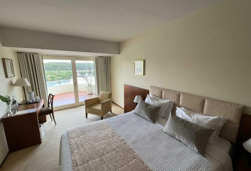 Номер Стандарт Вид на Реку, Santana Hotel & Spa