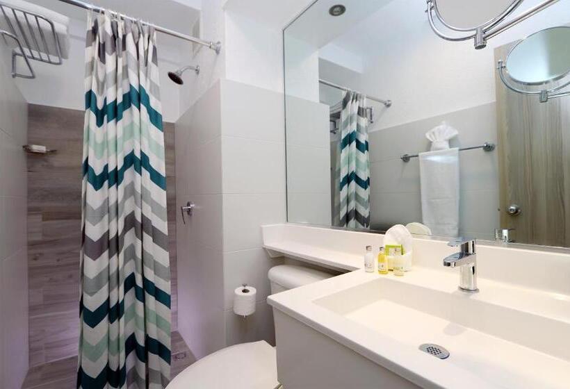 اتاق راحتی, The Wave Hotel At Condado