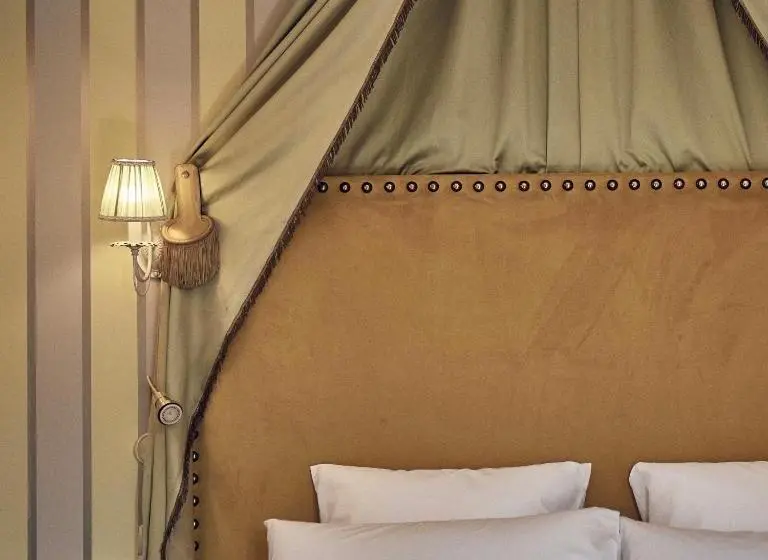 クイーンベッドのデラックスルーム, Castel Bois Marie, Maison D Hôtes