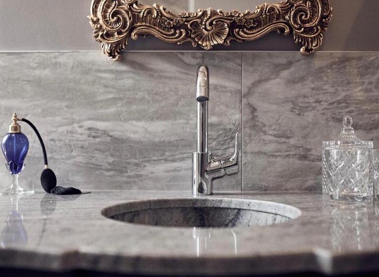 Номер Deluxe Вид на Бассейн, Castel Bois Marie, Maison D Hôtes