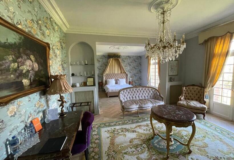 Superior suite with lake view, Castel Bois Marie, Maison D Hôtes