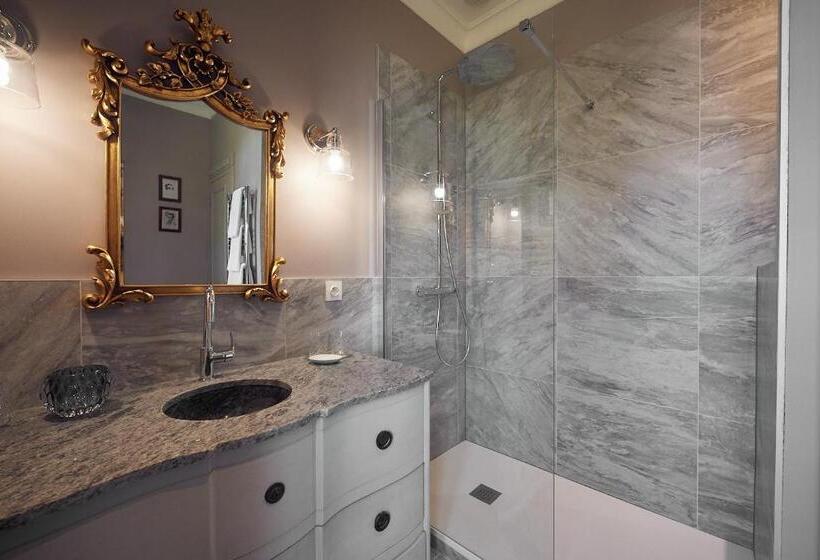 Comfort room with garden view, Castel Bois Marie, Maison D Hôtes