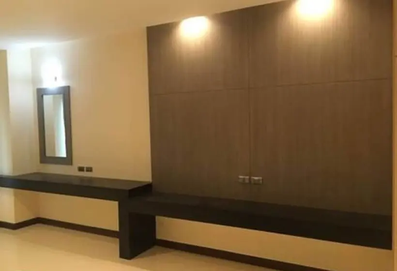 اتاق لوکس, Ibiz Boutique