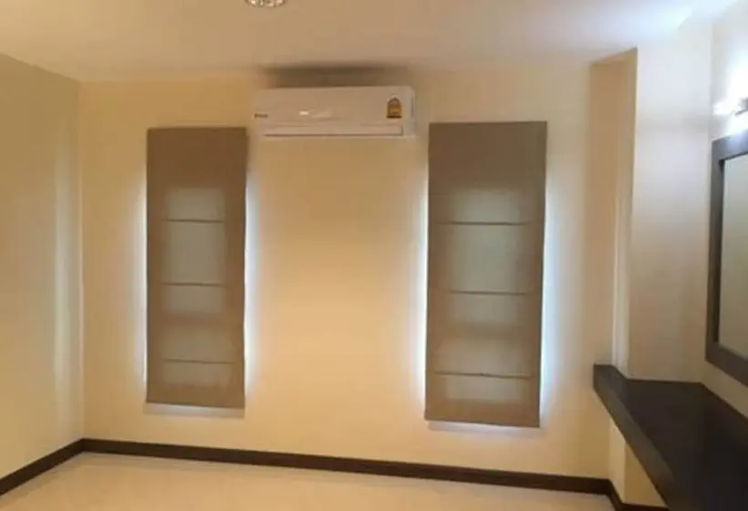 اتاق لوکس, Ibiz Boutique