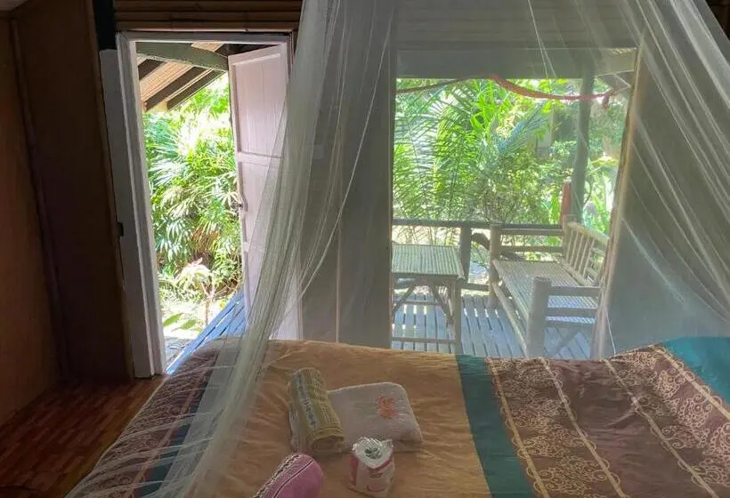 スタンダードバンガロー, Sairee View Resort
