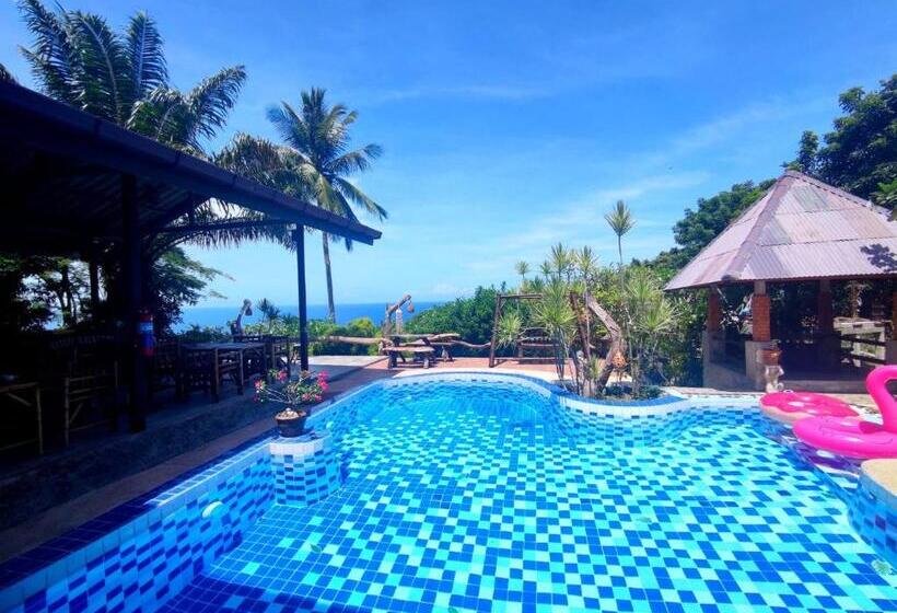 بانگلوی استاندارد با چشم‌انداز دریا, Sairee View Resort