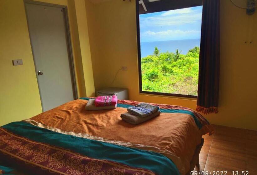 بانگلوی استاندارد با چشم‌انداز دریا, Sairee View Resort