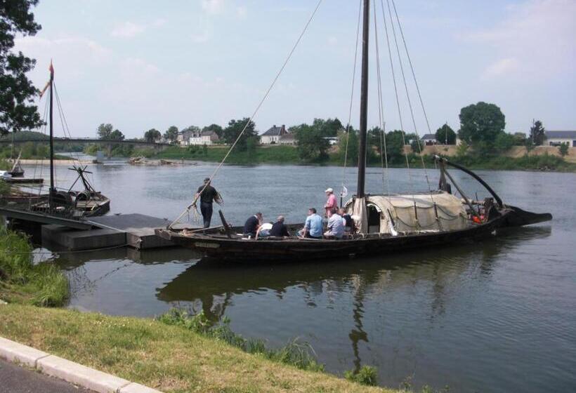 デラックスルーム, Le Cher Passant